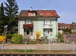 Pratteln, einfaches Doppelhaus an der Grabenmattstrasse 5 - 01.04.2014