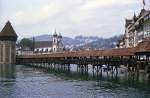 Luzern - Kapellbrcke ber Reuss.