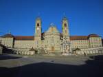 Einsiedeln, Benediktinerabtei, erbaut von 1704 bis 1735 nach Plnen von Caspar   Moosbrugger (11.08.2012)