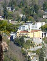 Das Sanktuarium Madonna del Sasso steht in Orselina oberhalb der Stadt Locarno und ist die bekannteste Wallfahrtkirche der italienischsprachigen Schweiz.