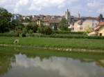 Orbe, Ausblick auf die obere Altstadt Vieux-Bourg mit Ref.