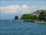 Blick auf die Anlegestelle Vevey March und das alte Chteau in Vevey.