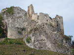 Lednica / Lednitz, malerische Ruine einer Raubritterberg, erbaut im 13.