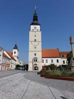 Trnava / Tyrnau, 69 Meter hoher Renaissance Stadtturm, erbaut 1574 (29.08.2019)