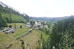 Predjama von der Burg aus gesehen.