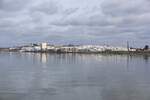AYAMONTE (Provincia de Huelva), 12.02.2020, Blick vom Rio Guadiana auf den Ort