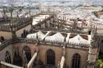 Das Dach der Catedral de Sevilla vom Domturm aus gesehen.