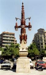 BARCELONA (Provincia de Barcelona), 16.06.2000, nahe Sagrada Familia (Foto eingescannt)