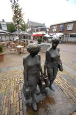 Auf dem Marktplatz von Beilen in Midden-Drenthe, Niederlande.