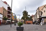 SAN CRISTBAL DE LA LAGUNA (Provincia de Santa Cruz de Tenerife), 29.03.2016, Blick in die Calle las Candilas, rechts die Sdseite der Iglesia-Parroquia Matriz de Nuestra Seora de La
