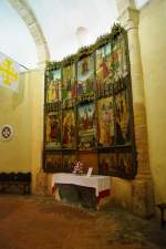 Segovia, Vera Cruz Kirche, Altar im Zentralbau (21.05.2010)