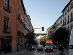 Die Calle De Segovia, eine der vielen Straen in Madrid.