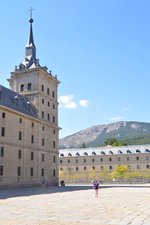 SAN LORENZO DE EL ESCORIAL (Provincia de Madrid), 01.10.2015, Blick auf einen Teil der Schloss- und Klosteranlage El Escorial, grter Renaissancebau der Welt und Weltkulturerbe der UNESCO