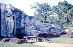 Zwei Buddhas im Gal Vihāra in Polonnaruwa.