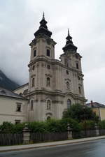 Blick auf das ehemalige Kollegiatstift in Spital am Pyhrn (Obersterreich), das heute als Pfarrkirche der Gemeinde dient.