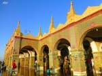 Myanmar - Mandalay - Die Su Taung Pyi Pagode.