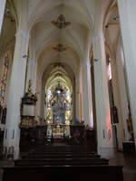Vyssi Brod/Hohenfurt, Mittelschiff der Klosterkirche Maria Himmelfahrt, frhbarocker Hochaltar von 1644 (26.05.2019)