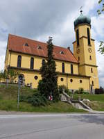 Vetrni, Pfarrkirche St.