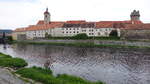 Strakonice, Ansicht der Burg mit St.