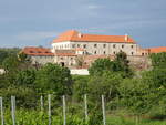 Schloss Doln Kounice, ehemalige gotische Burg, Umbau 1552 zu einem Renaissanceschloss (30.05.2019)