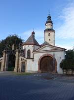 Hostinne / Arnau, Pfarrkirche Hl.