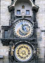 Die Prager Rathausuhr (tschechisch Pra¸ský orloj oder Staroměstský orloj) ist eine weltweit bekannte astronomische Uhr aus dem Jahr 1410, die sich in Prag an der Südmauer des
