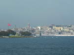 Die Einfahrt zum Goldenen Horn in Istanbul am 16.10.2014.