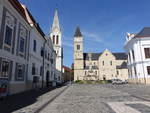 Veszprem, Hauptplatz mit Franziskanerkirche, Dreifaltigkeitssule und St.