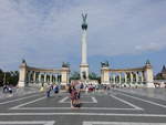Budapest, Heldenplatz Hsk Ter, erbaut 1896 zur Feier des 1000-jhrigen Jubilums der magyarischen Landnahme, Erbauter war Architekt Albert Schickedanz und der Bildhauer