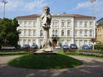 Szeged, Skulptur von Ferenc Deak am alten Marktplatz Szechenyi Ter (24.08.2019)