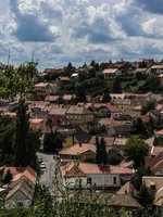 Pcs, Wohngebiet am sdlichen Rahmes des bekannten  Tettye  Parks.