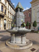 Pecs, Jugendstil Brunnen Zsolnay in der Munkacsy Mihaly Utca (31.08.2018)