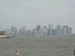 Blick auf Manhattan von der Staten Island Ferry.