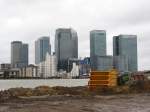 London Skyline - und ein paar Container.