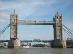 Tower Bridge in London am 26.09.2013