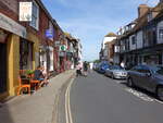 Rye, Huser und Geschfte in der High Street, East Sussex (03.09.2023)