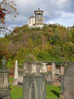 Edinburgh am 19.10.2010, Blick vom Friedhof 'Calton Old Burial Ground' auf Calton Hill