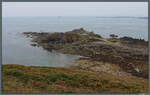 Blick auf das Fort Clonque im Westen von Alderney.
