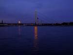 Oberkasseler-Brcke am Rhein bei Dsseldorf um 6Uhr Morgens;110906