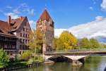 Nrnberg - Heubrcke ber die Pegnitz und alter Stadtturm - 23.04.2012