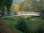 Bad Liebenzell, Brcke ber die Nagold im Kurpark, Okt.2010