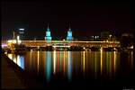 Die Oberbaumbrcke in Berlin am 19.10.2012.