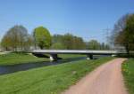 Straenbrcke (K4977) bei Neuershausen ber die Dreisam, April 2013