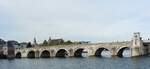 Sint Servaasbrug, berspannt die Maas in Maastricht auf einer Lnge von 160 m, sie Dient als Fugnger und Fahrradbrcke.