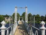 Fu�g�ngerbr�cke �ber den Fluss Ness in Inverness am 14.07.2026.