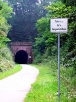 Deutschland, Rheinland-Pfalz, Eifel, bei Plein, Pleiner Tunnel (585 m lang), auf dem Maare-Mosel-Radweg (MMR).