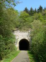 Deutschland, Rheinland-Pfalz, Eifelkreis Bitburg-Prüm, Enztal Radweg, Weidendell-Tunnel, 125 m.