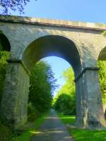 Frankreich, Lothringen, Voie Verte Folpersviller - Bliesbruck in Blies-bersing (Teil des Glan-Blies-Radweges auf der ex KBS 280e von Blieskastel-Reinheim und Bliesbruck-Sarreguemines in Frankreich).