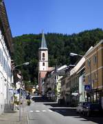 Zell i.W., Blick durch die Kirchstrae zur Kirche St.Fridolin, Jul 2020