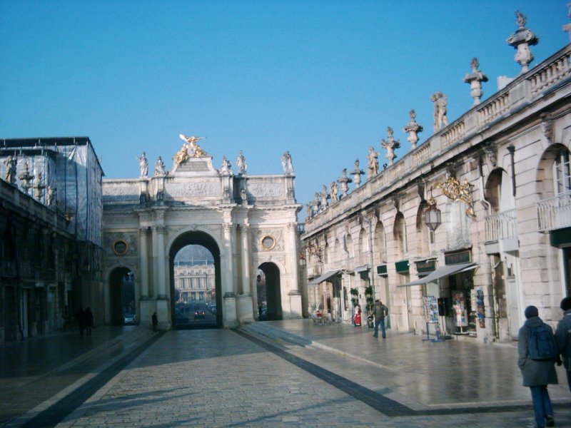 Triumphbogen  Porte Hr  im lothringischen Nancy.